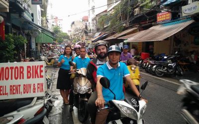 Motorcycle city and street food tour