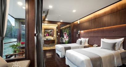 Suite Cabin With Balcony