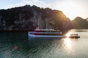 The Best Halong 1 Day Tour