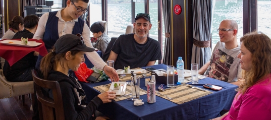 2days_1night_Alisa_halong_cruise