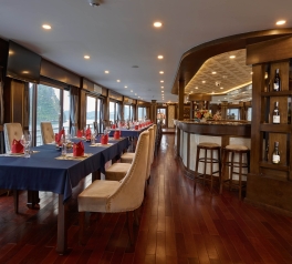 2days_1night_luxury_cruise