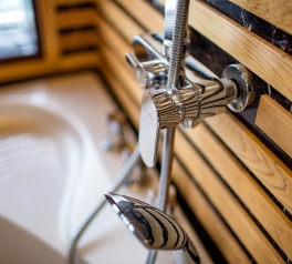 Alisa_cruise_halong_bay_3days_2nights