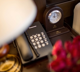 Alisa_cruise_halong_trip