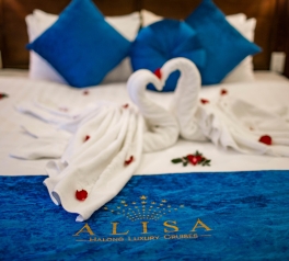 Halong_2days_1night_Alisa_luxury_cruise_tour