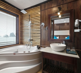 halong_luxury_3days_2nights_Alisa_cruise