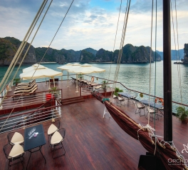 2days1night-luxury-orchid-cruise-halong-bay