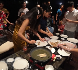 33918008268_ee2983307f_k