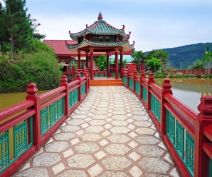 Shop the Markets, Shop the Malls