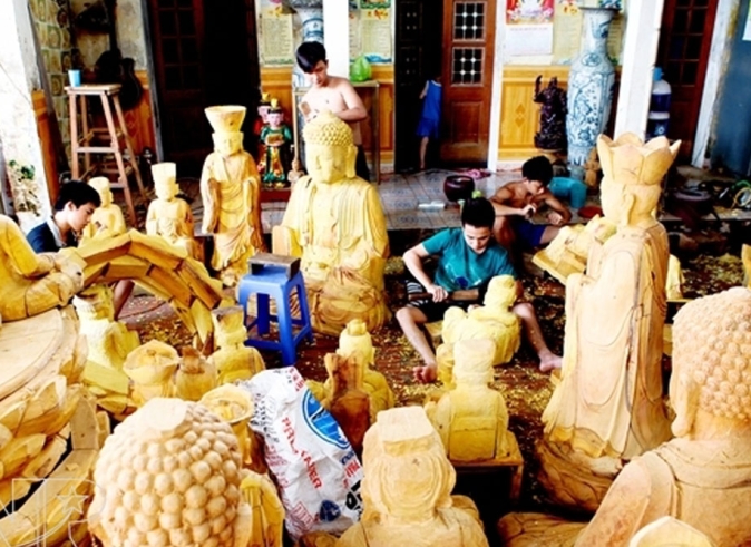 hanoi_local_and_traditional_village_tour_funny_travel