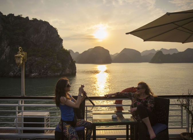 halong_bay_3days_2nights_aclass_legend_cruise