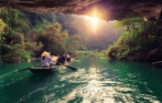 Du-lich-Trang-An-Ninh-Binh-1-700x450