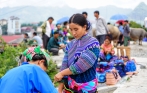bac_ha_market_tour
