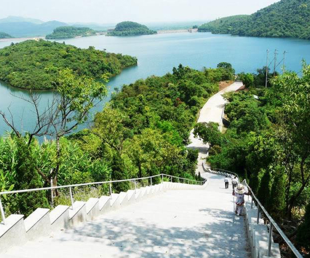 Bach Ma National Park