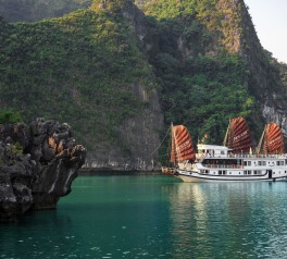 Aclass_cruise_halong_3days_2nights