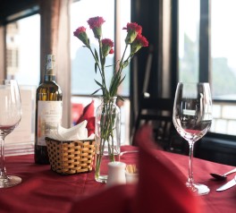 Halong_bay_2days1night_aclass_legend_Cruise