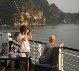 halong_2days_1night_aclass_legend_cruise