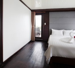 2days_1night_halong_stella_cruise