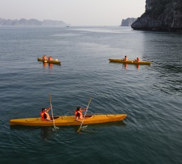 halong-nontouristic-tour