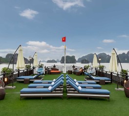 du_thuyen_ha_long_vip_gia_re