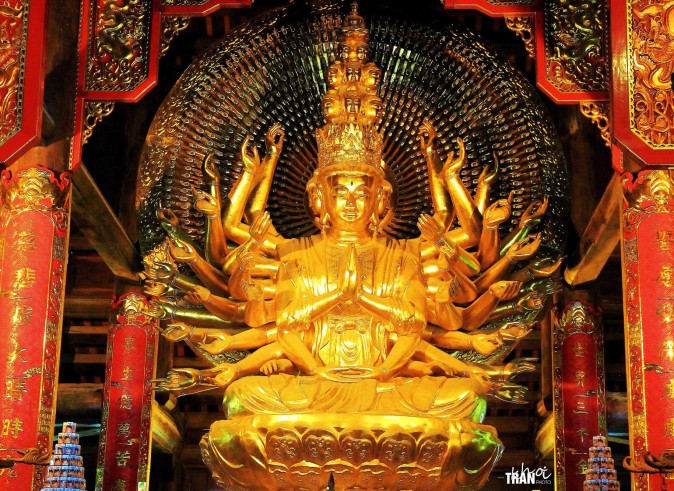 bai_dinh_pagoda_ninh_binh_one_day_tour
