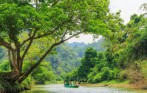 packagetour-vietnam-ba-be-lake