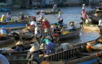 floating_market_tour_in_mekong