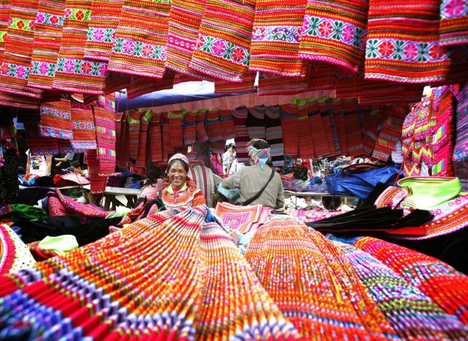 bac_ha_market_best_tour_operator