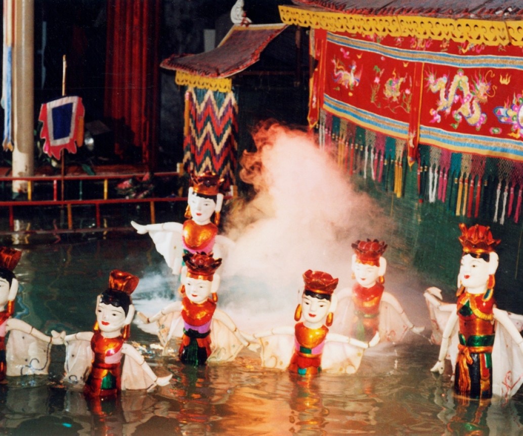 Enjoy Water Puppet Show