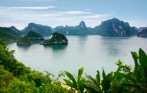 Halong_cruises