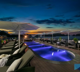 Behind-Sundeck-Bar-02