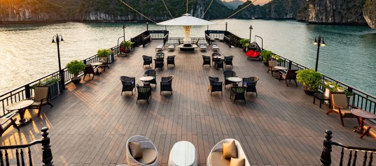 Sundeck_1-copy