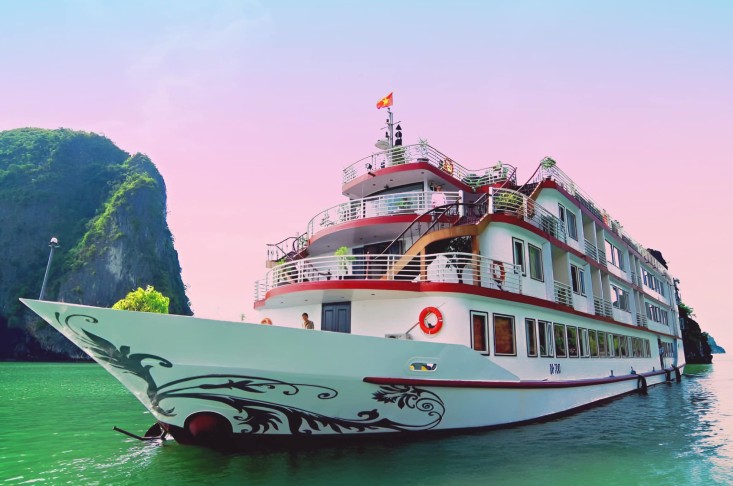 Crown Legend Cruise